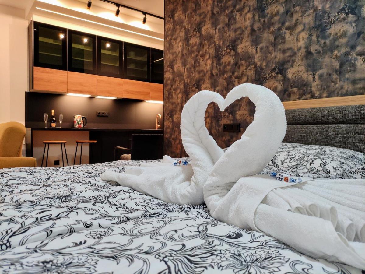 Grand Spa Harrachov - Wellness Luxusni Apartman S Velkou Virivkou, Saunou, Kuchyni A Venkovnim Posezenim V Centru Harrachova Buitenkant foto