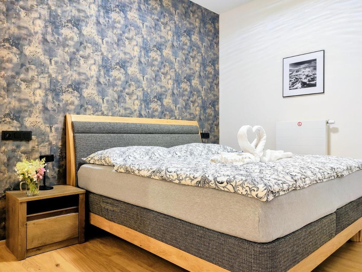 Grand Spa Harrachov - Wellness Luxusni Apartman S Velkou Virivkou, Saunou, Kuchyni A Venkovnim Posezenim V Centru Harrachova Buitenkant foto