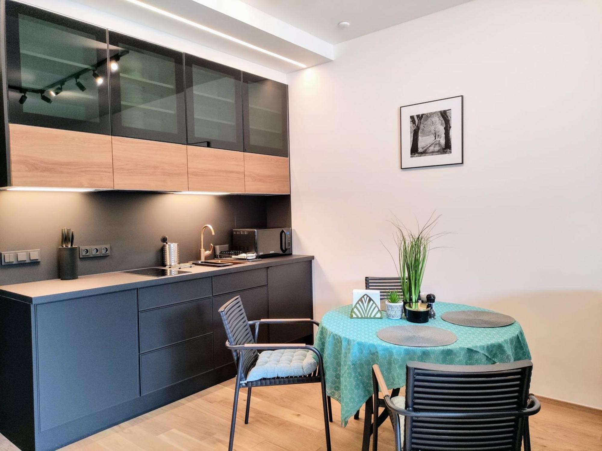 Grand Spa Harrachov - Wellness Luxusni Apartman S Velkou Virivkou, Saunou, Kuchyni A Venkovnim Posezenim V Centru Harrachova Buitenkant foto